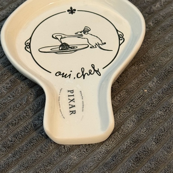 Rae Dunn Other - Rae Dunn Disney Pixar Ratatouille White & Black Spoon Rest - OUI,CHEF- New